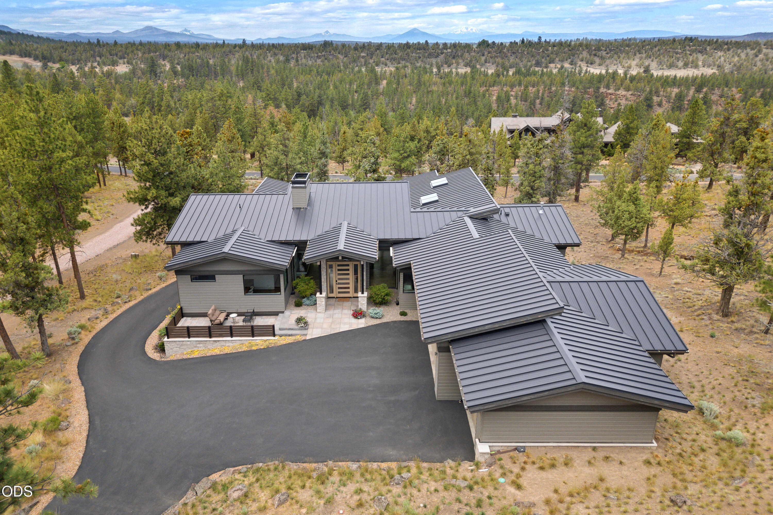 1703 Northwest Wild Rye Circle Bend, OR 97703 - Photo 54 of 64