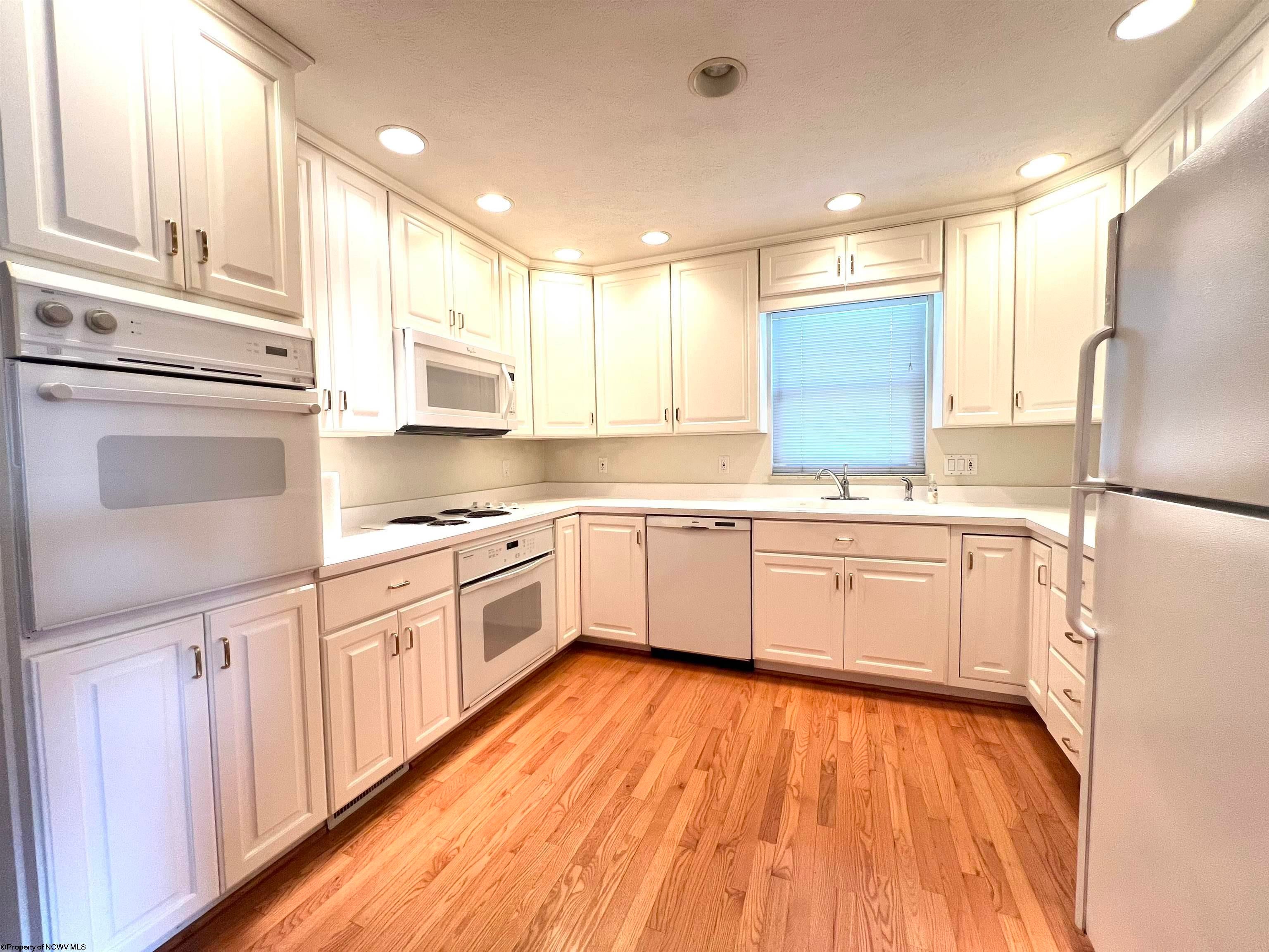 38 Millbrook Road Bridgeport, WV 26330 - Photo 8 of 26 Gallery Image 8