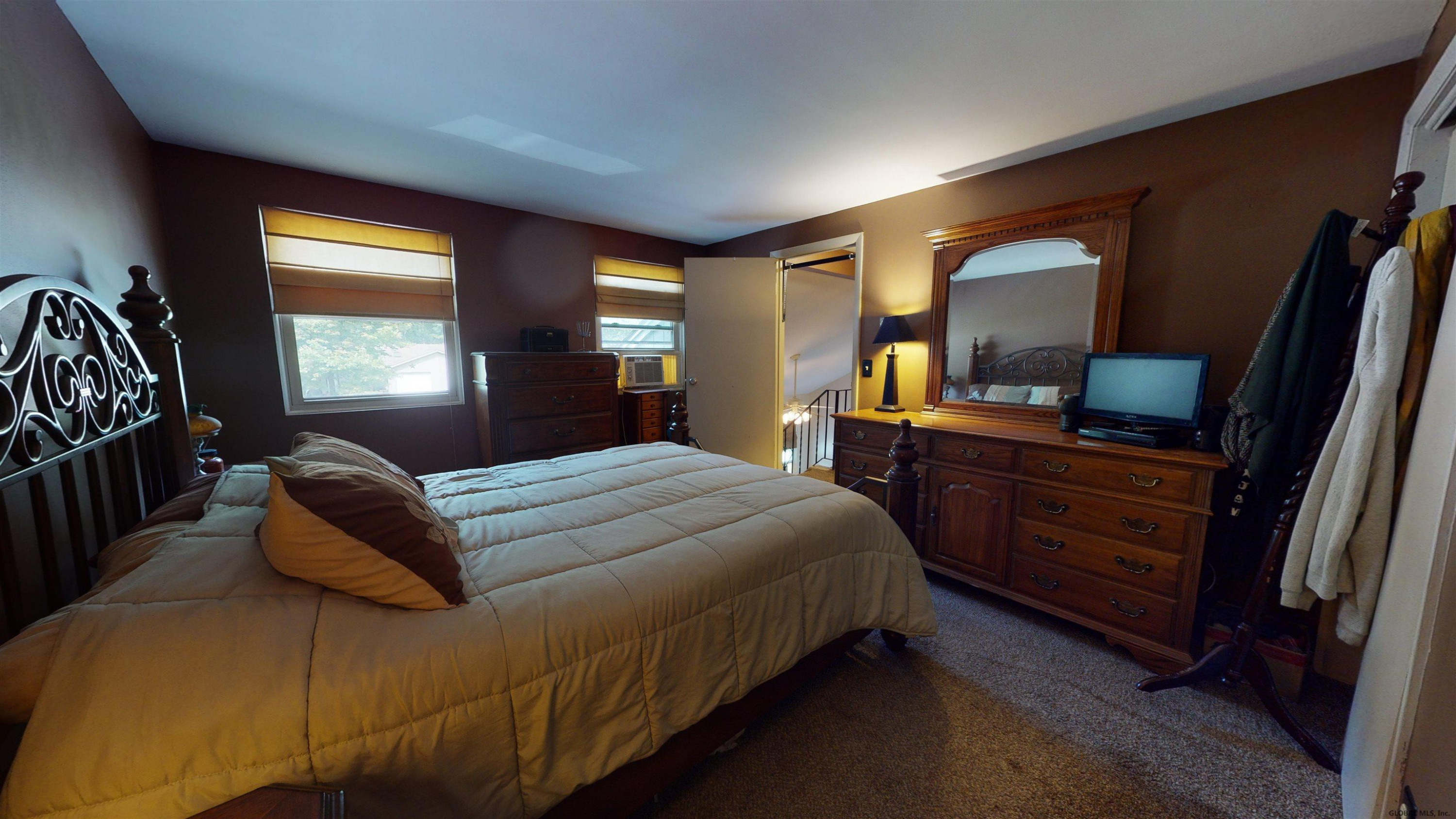 48 Wake Robin Road Malta, NY 12020 - Photo 18 of 36 Photo 26