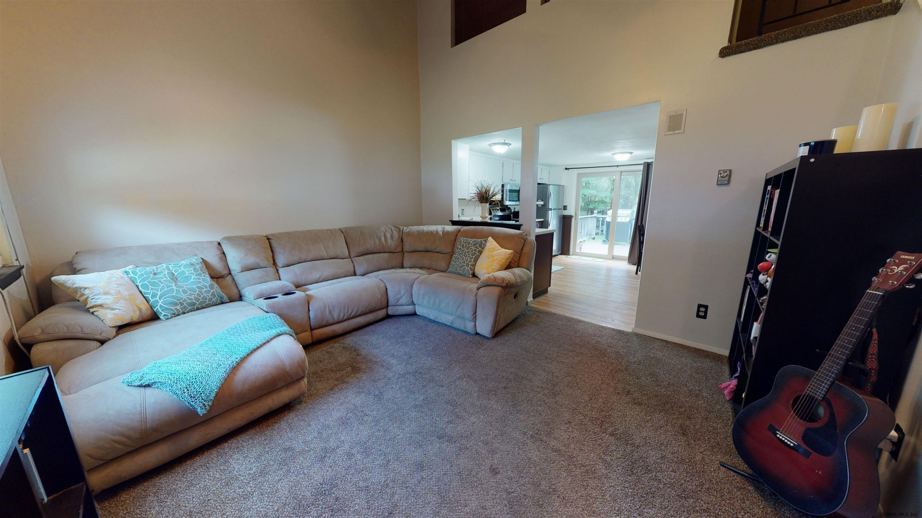 48 Wake Robin Road Malta, NY 12020 - Photo 3 of 36 Photo 5