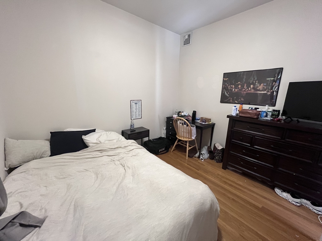 16 Gates Street, Unit 1 Boston, MA 02127 - Photo 23 of 28