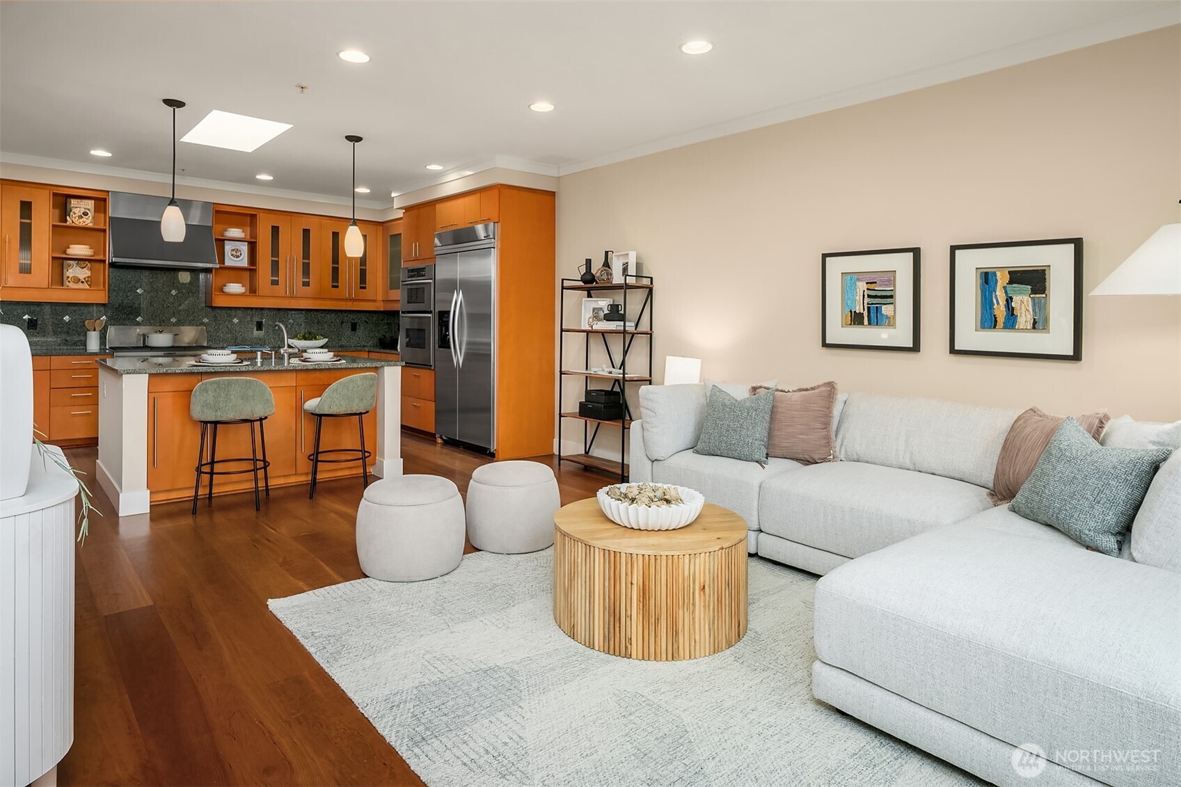 71 Pine Street, Unit 302 Edmonds, WA 98020 - Photo 10 of 35