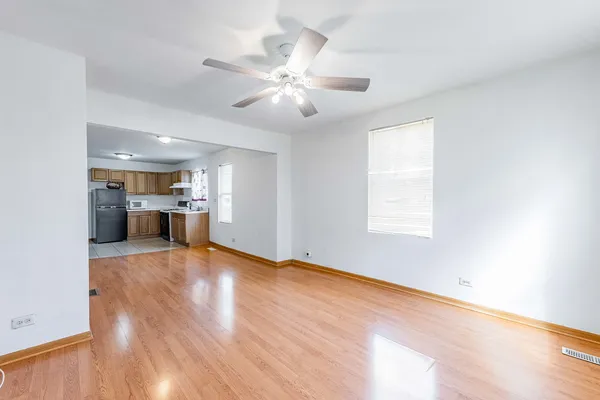 $220,000 | 2648 West 123rd Street, Blue Island, IL 60406