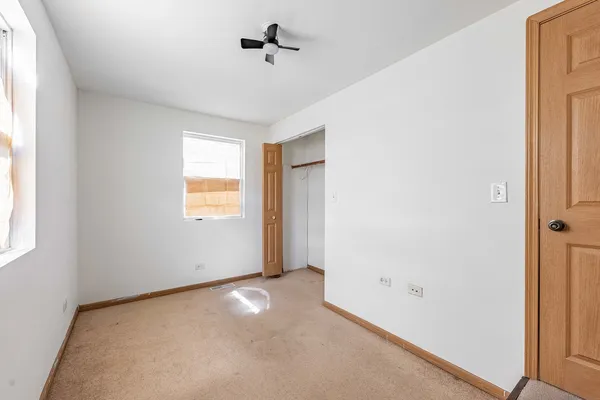 $220,000 | 2648 West 123rd Street, Blue Island, IL 60406