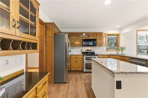 $475,000 | 14202 West 115th Street, Olathe, KS 66062