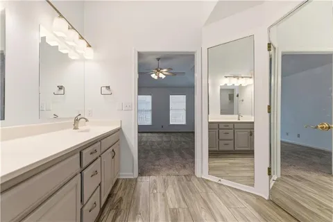 $475,000 | 14202 West 115th Street, Olathe, KS 66062