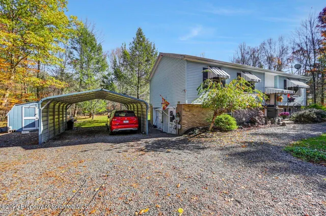 $314,900 | 145 Tunnel Road, Nicholson, PA 18446