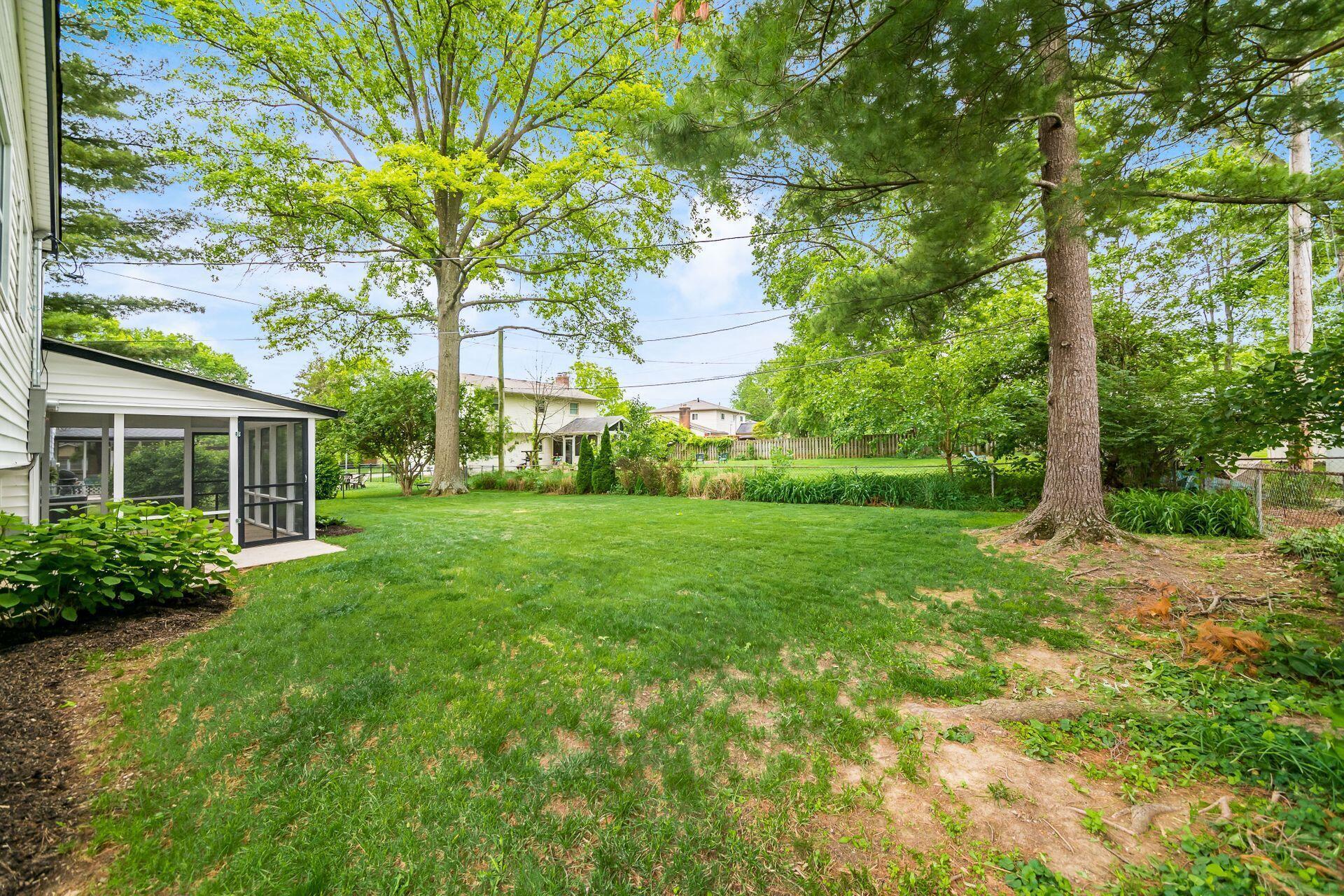 265 Storington Road Westerville, OH 43081 - Photo 39 of 39 041_2527a_L 265 Storington005
