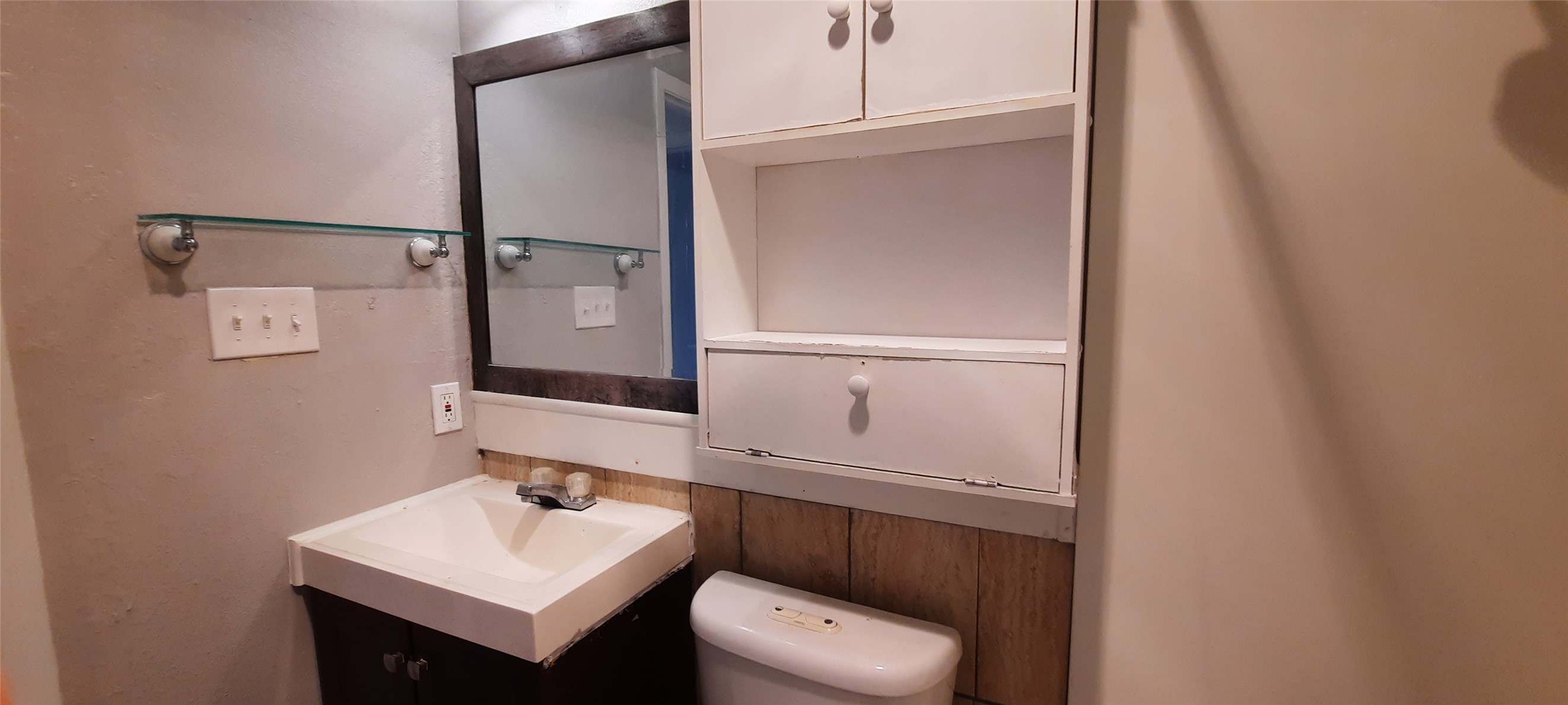 823 Taulbee Lane, Unit B Austin, TX 78757 - Photo 18 of 21