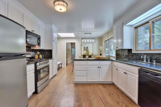 23501 Summit Road Los Gatos, CA 95033 - Photo 9 of 48 Gallery Image 9