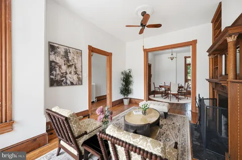 $995,000 | 406 10th Street Southeast, Washington, DC 20003