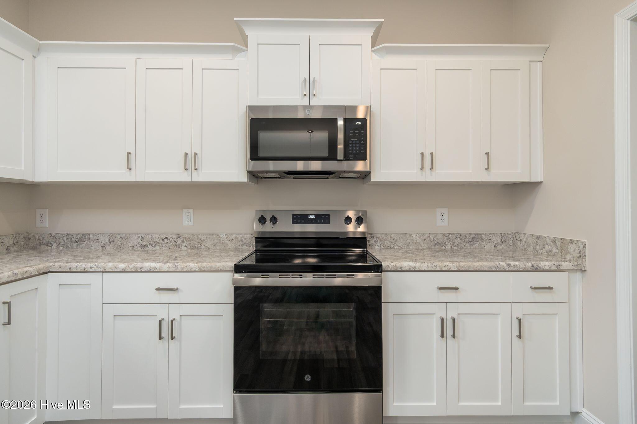 213 Brighttown Road Maysville, NC 28555 - Photo 19 of 45 Kitchen