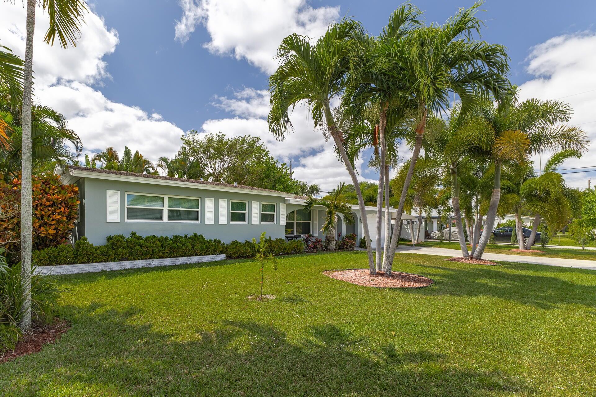 498 Northeast 47th Street Boca Raton, FL 33431 - Photo 1 of 27 main photo