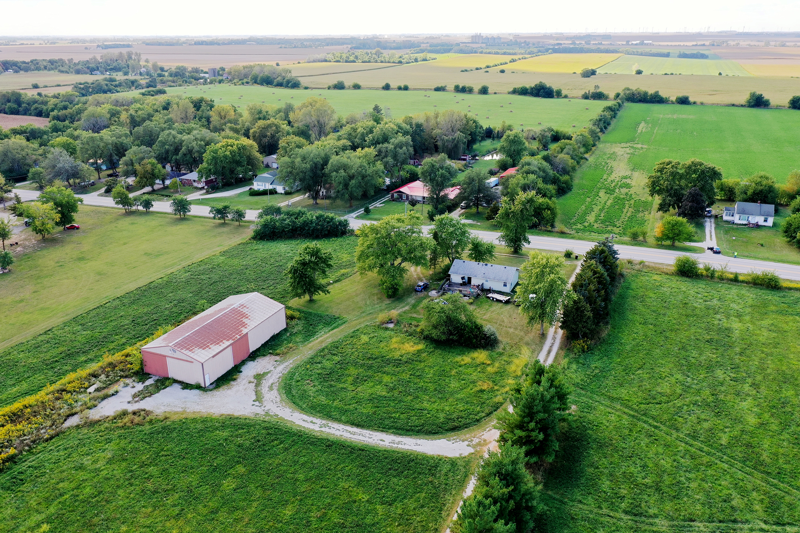 52 Highway 45 Sigel, IL 62462 - Photo 28 of 57 an aerial view of a golf course with chairs