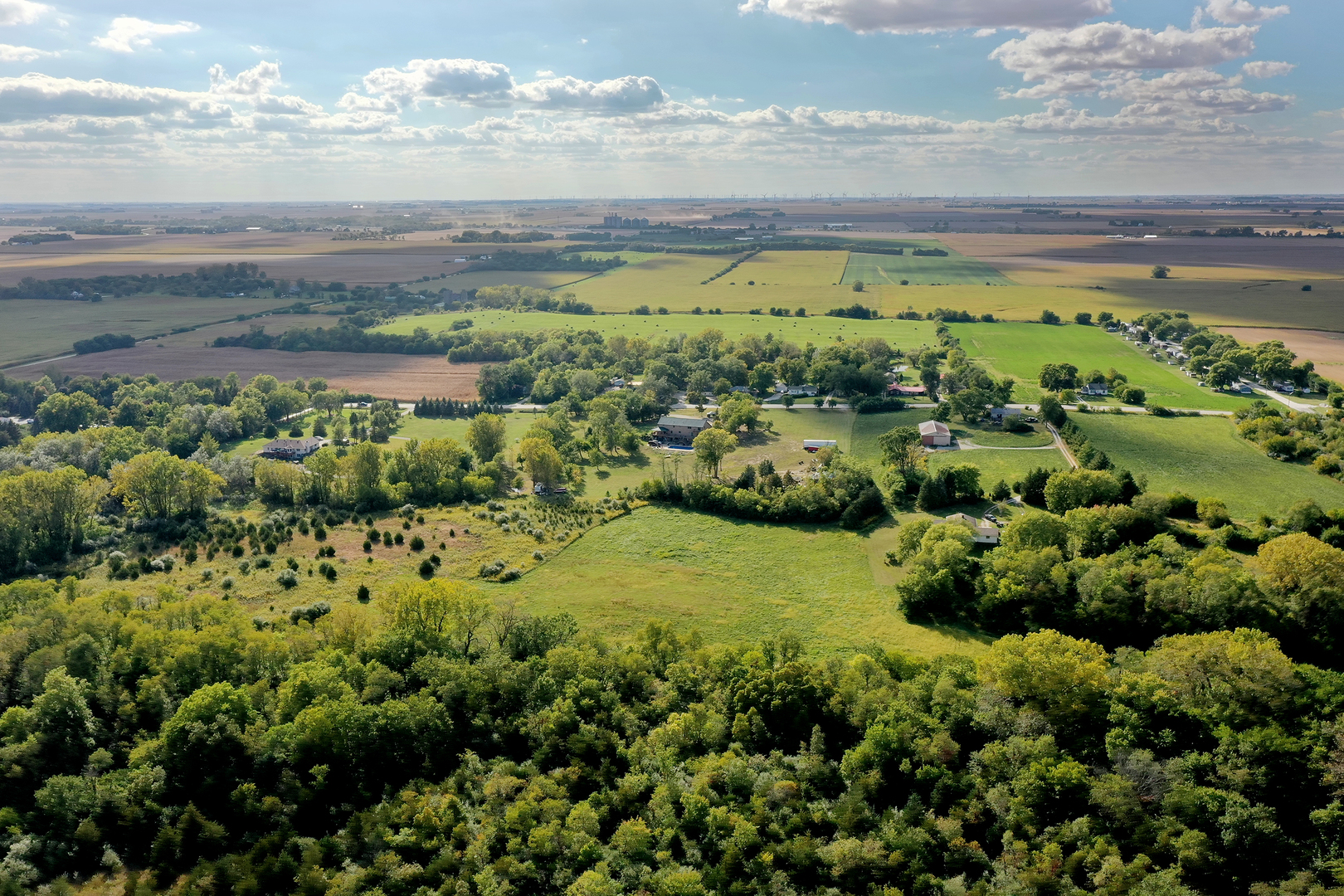 52 Highway 45 Sigel, IL 62462 - Photo 29 of 57 a view of a garden with an ocean