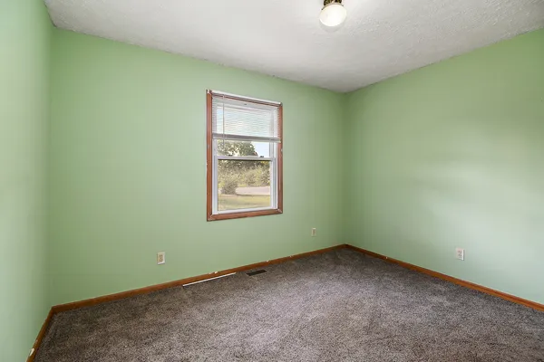 $649,900 | 52 Highway 45, Sigel, IL 62462
