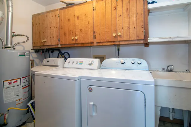 $649,900 | 52 Highway 45, Sigel, IL 62462