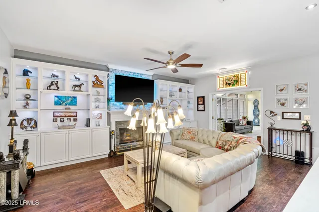 $549,000 | 2 Savile Avenue, Bluffton, SC 29910