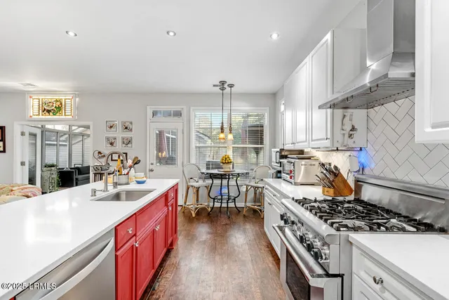 $549,000 | 2 Savile Avenue, Bluffton, SC 29910