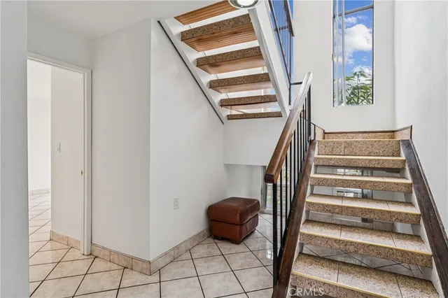 $685,000 | 11390 Lampson Avenue, Unit 8, Garden Grove, CA 92840