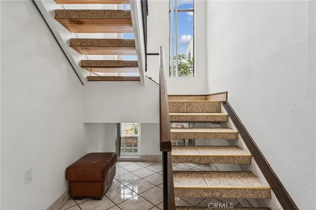 $685,000 | 11390 Lampson Avenue, Unit 8, Garden Grove, CA 92840