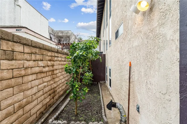 $685,000 | 11390 Lampson Avenue, Unit 8, Garden Grove, CA 92840