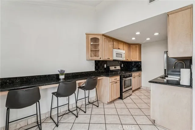 $685,000 | 11390 Lampson Avenue, Unit 8, Garden Grove, CA 92840