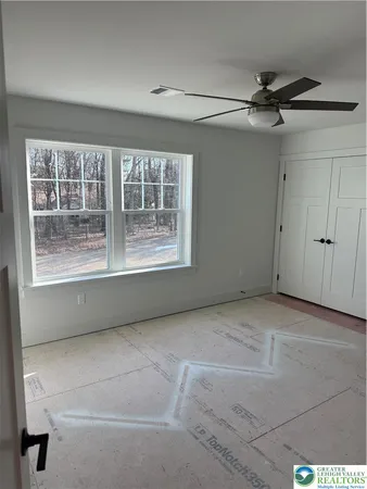 $889,900 | 9002 Yorkshire Circle, Fogelsville, PA 18051
