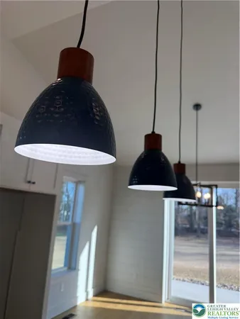 $889,900 | 9002 Yorkshire Circle, Fogelsville, PA 18051