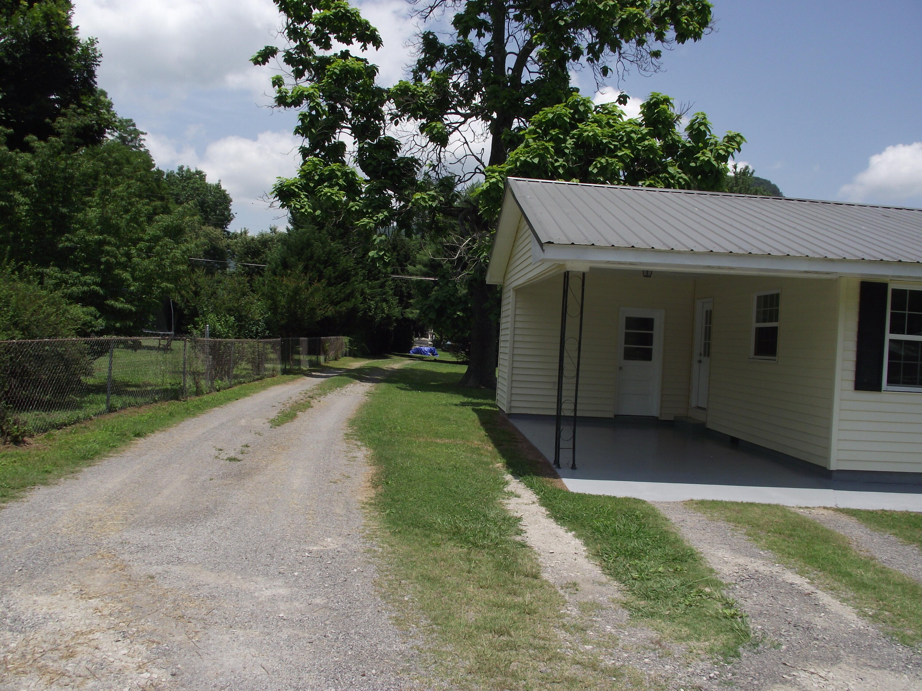 814 Pryor Cove Road Jasper, TN 37347 - Photo 16 of 19 DSCF7490