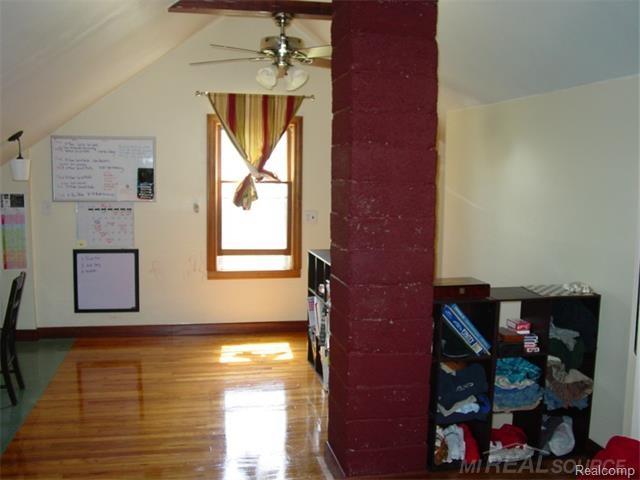 2676 Gerald Avenue Rochester Hills, MI 48307 - Photo 15 of 22