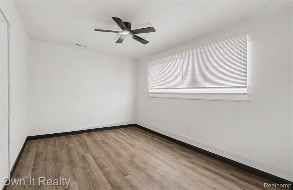 8 Joy Road, Unit 8 Detroit, MI 48228 - Photo 18 of 37
