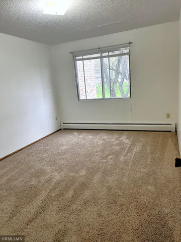 $1,000 | 539 South Wasson Lane, River Falls, WI 54022