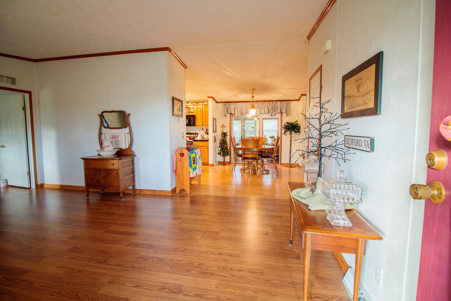 1221 Keytown Road Bedford, VA 24523 - Photo 16 of 27 web-