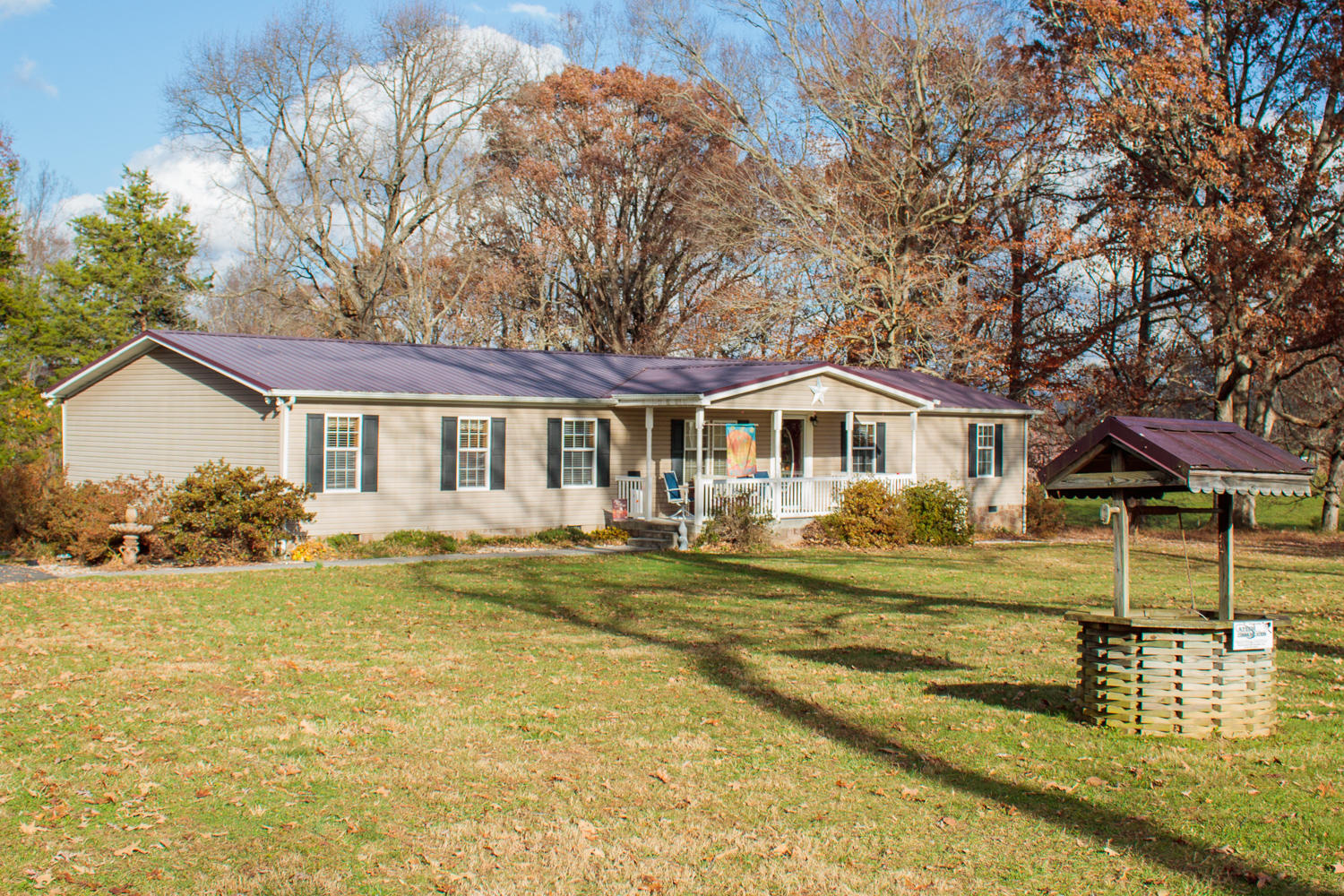 1221 Keytown Road Bedford, VA 24523 - Photo 21 of 27 web-4486