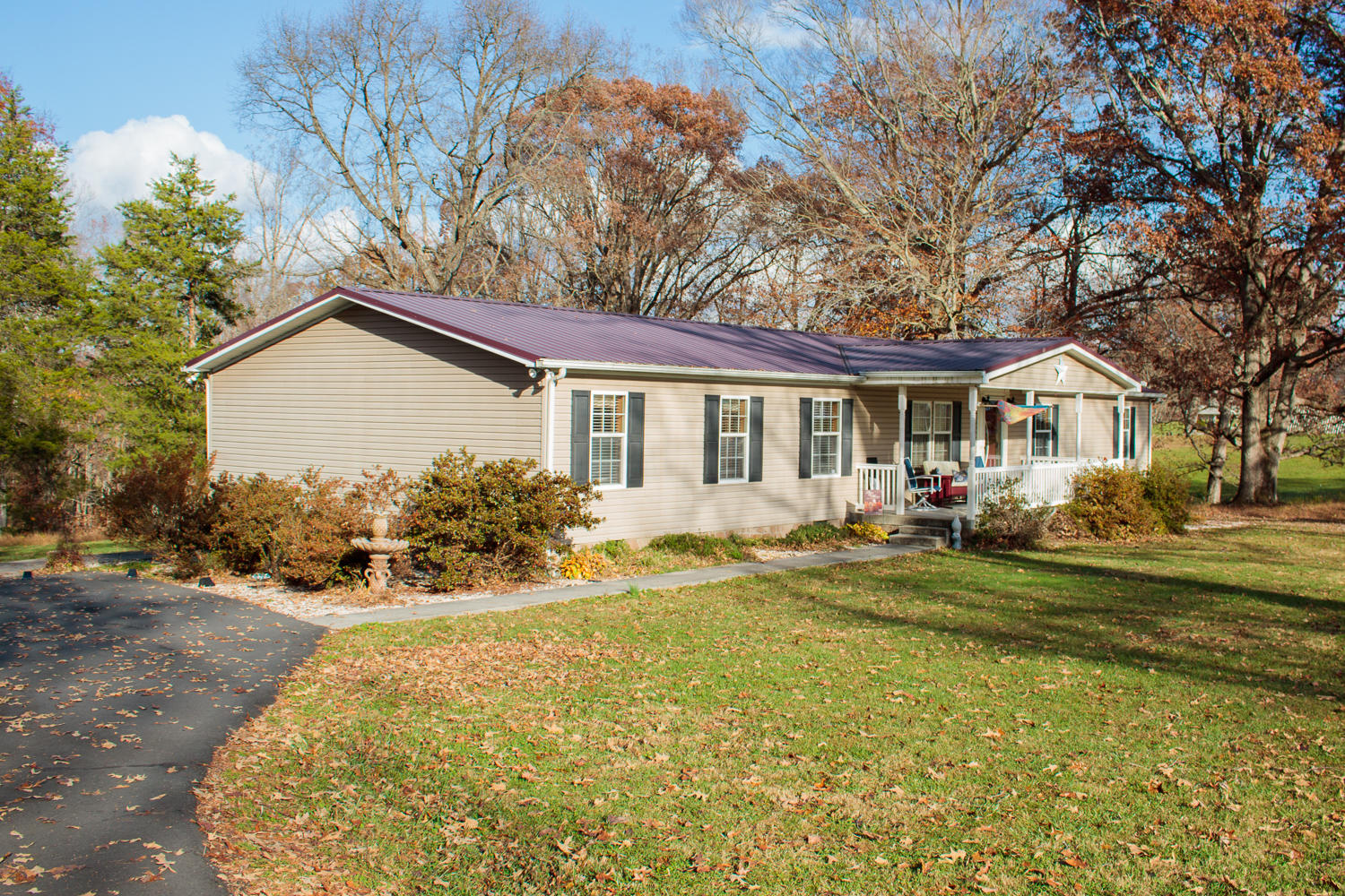 1221 Keytown Road Bedford, VA 24523 - Photo 22 of 27 web-4500