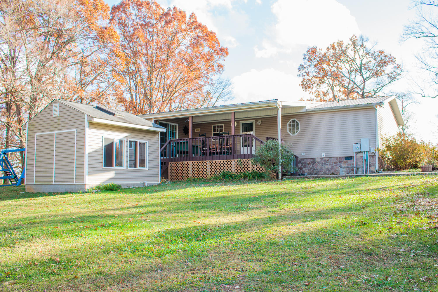 1221 Keytown Road Bedford, VA 24523 - Photo 25 of 27 web-4510