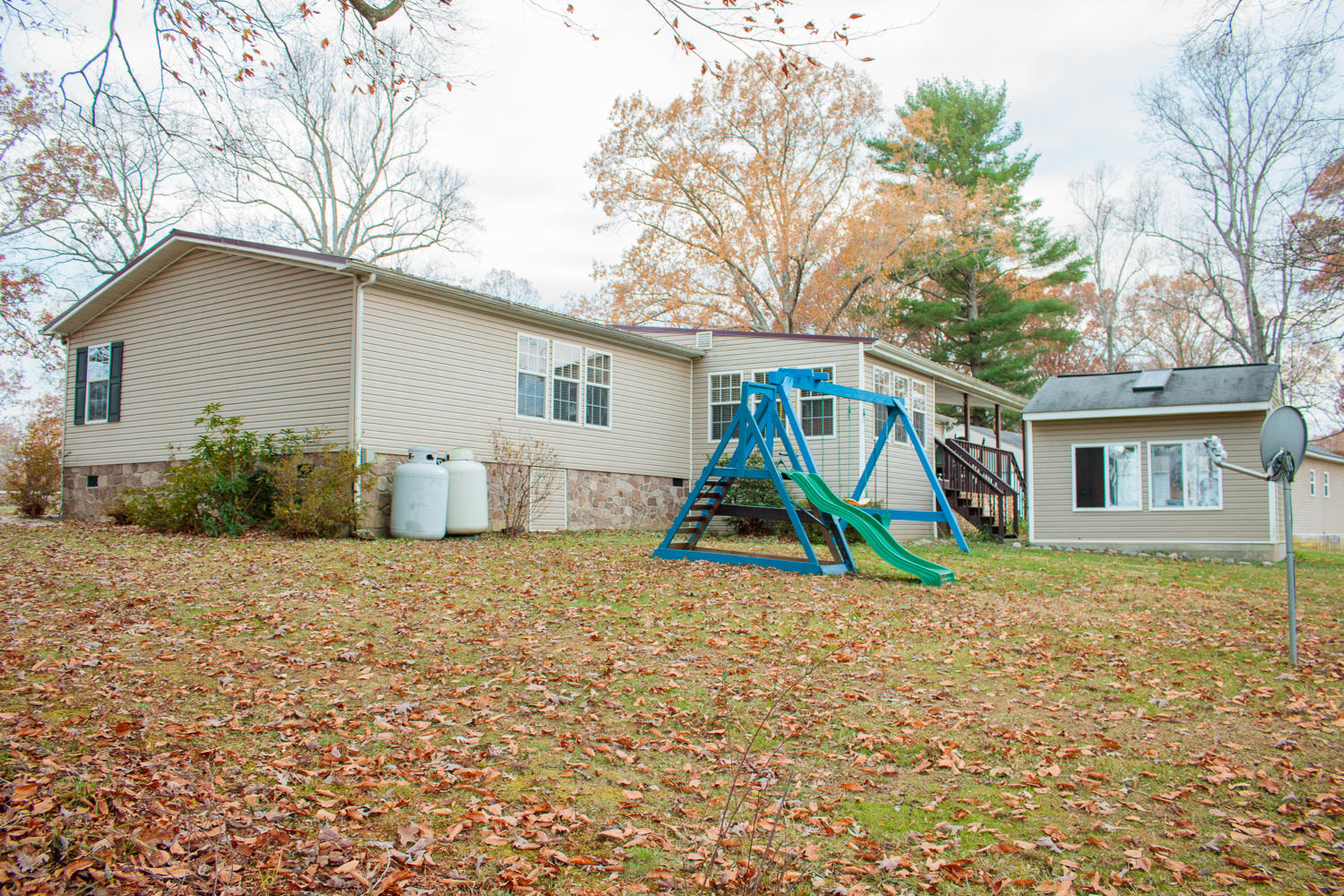 1221 Keytown Road Bedford, VA 24523 - Photo 27 of 27 web-4692