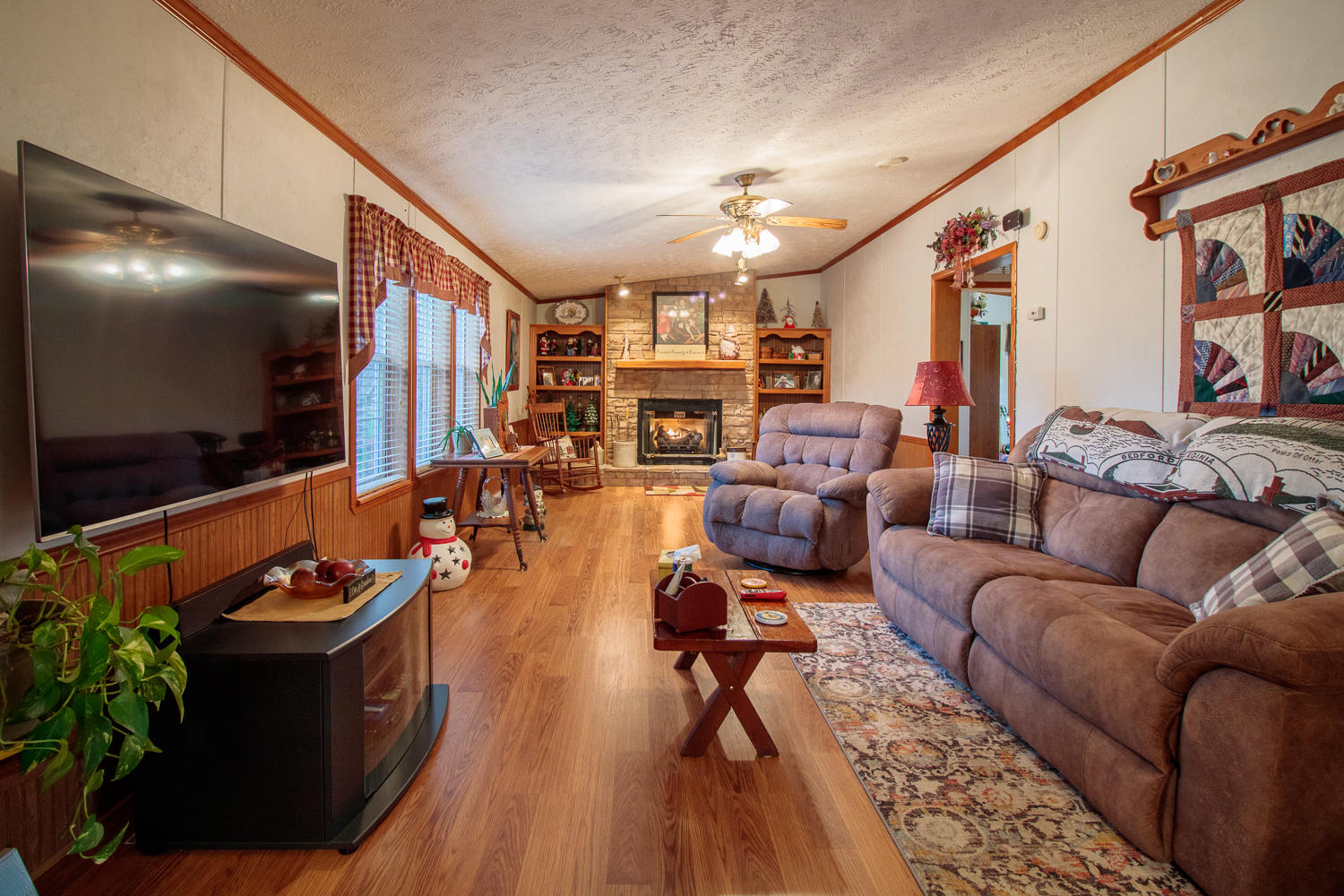 1221 Keytown Road Bedford, VA 24523 - Photo 9 of 27 web-2