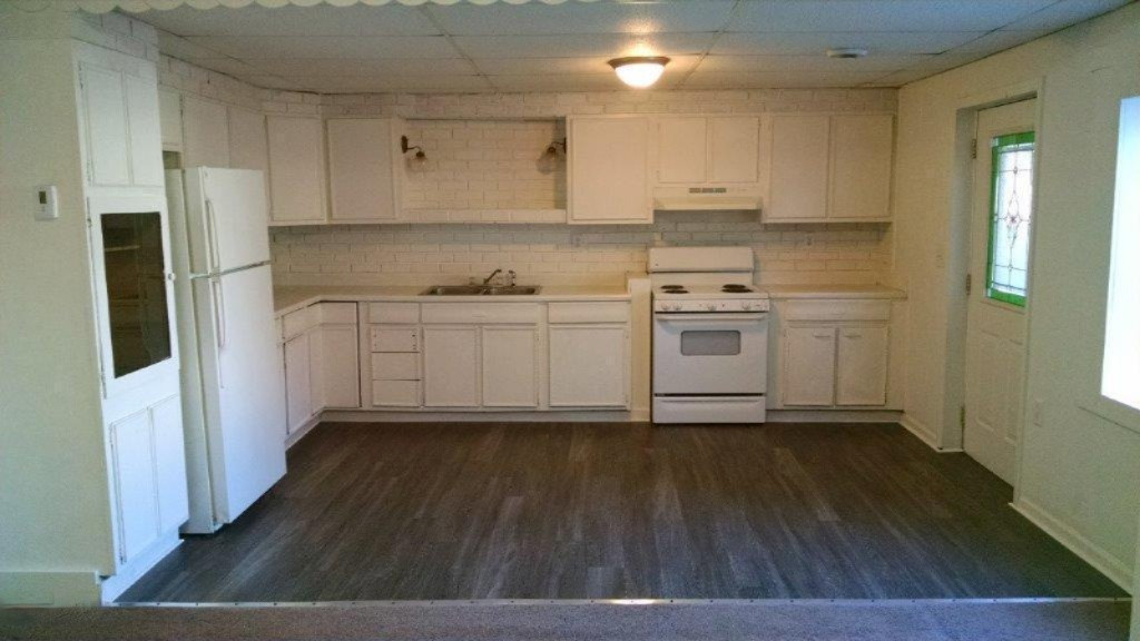 11693 Old Belding Road Northeast Belding, MI 48809 - Photo 3 of 8 IMG_20151206_150622747