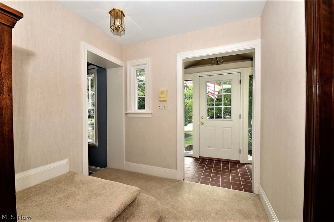 3286 Kenmore Road Shaker Heights, OH 44122 - Photo 3 of 31 Gallery Image 3