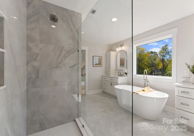 $745,000 | 426 Richards Lane, Mooresville, NC 28115