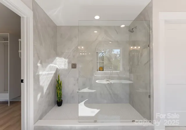 $745,000 | 426 Richards Lane, Mooresville, NC 28115