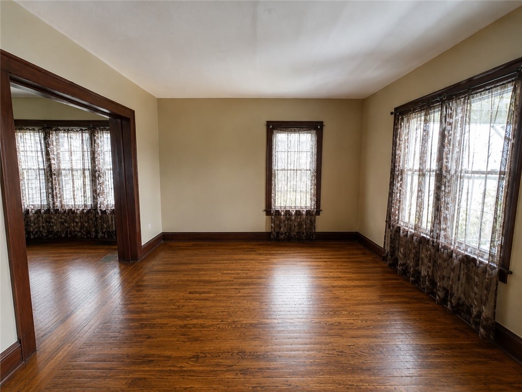 160 Sawyer Street Rochester, NY 14619 - Photo 3 of 7 Gallery Image 3