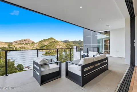 $12,495,000 | 461 Lake Sherwood Drive, Westlake Village, CA 91361
