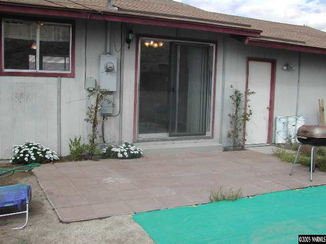 25 Ouzel Way Reno, NV 89508 - Photo 7 of 8 a front view of a house