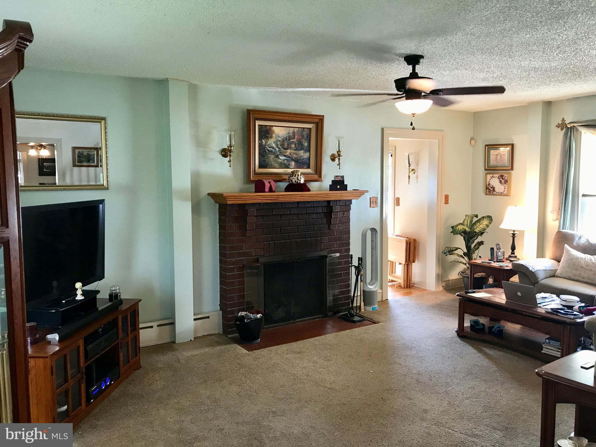 235 East Roland Road Brookhaven, PA 19015 - Photo 6 of 20 Gallery Image 6