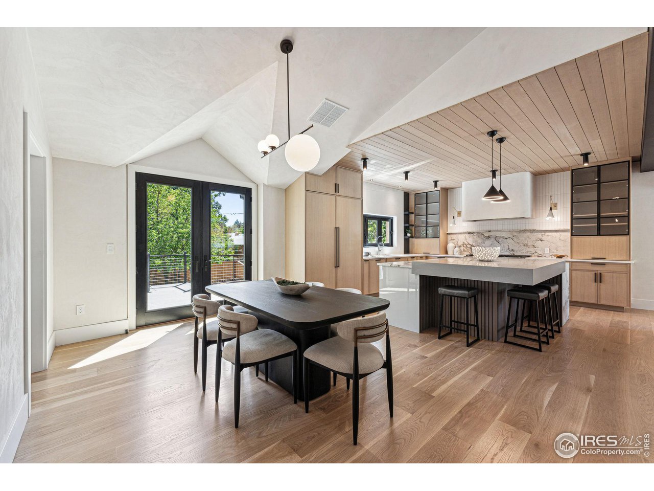 814 7th Street Boulder, CO 80302 - Photo 9 of 40 American clay walls