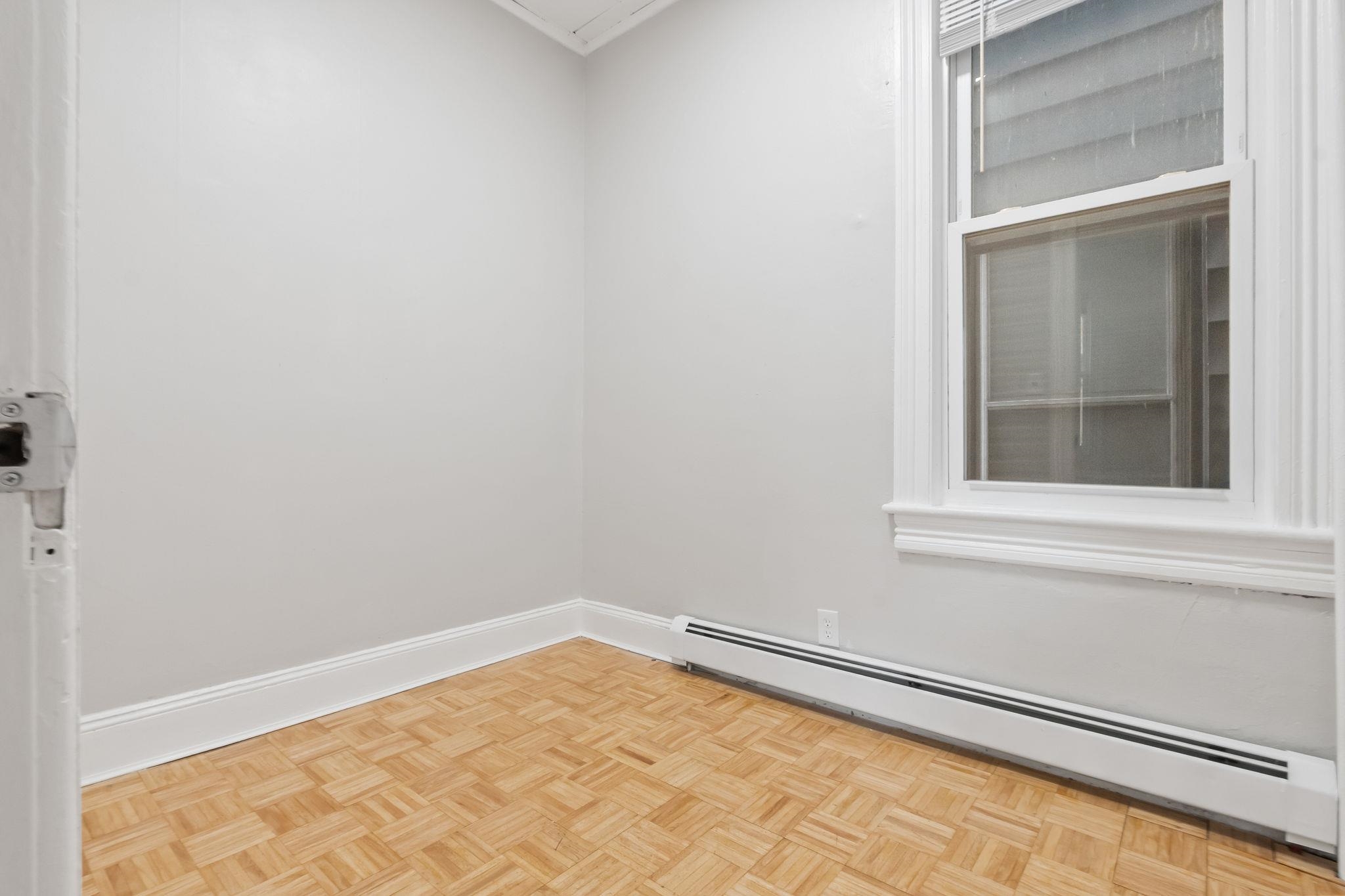 20 Linden Court, Unit 1 Jersey City, NJ 07305 - Photo 13 of 33