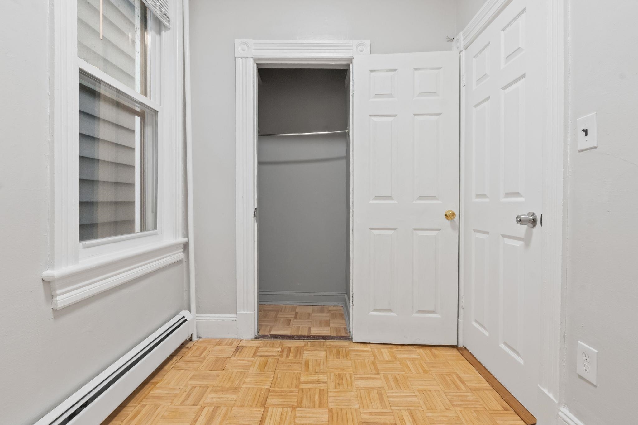 20 Linden Court, Unit 1 Jersey City, NJ 07305 - Photo 15 of 33